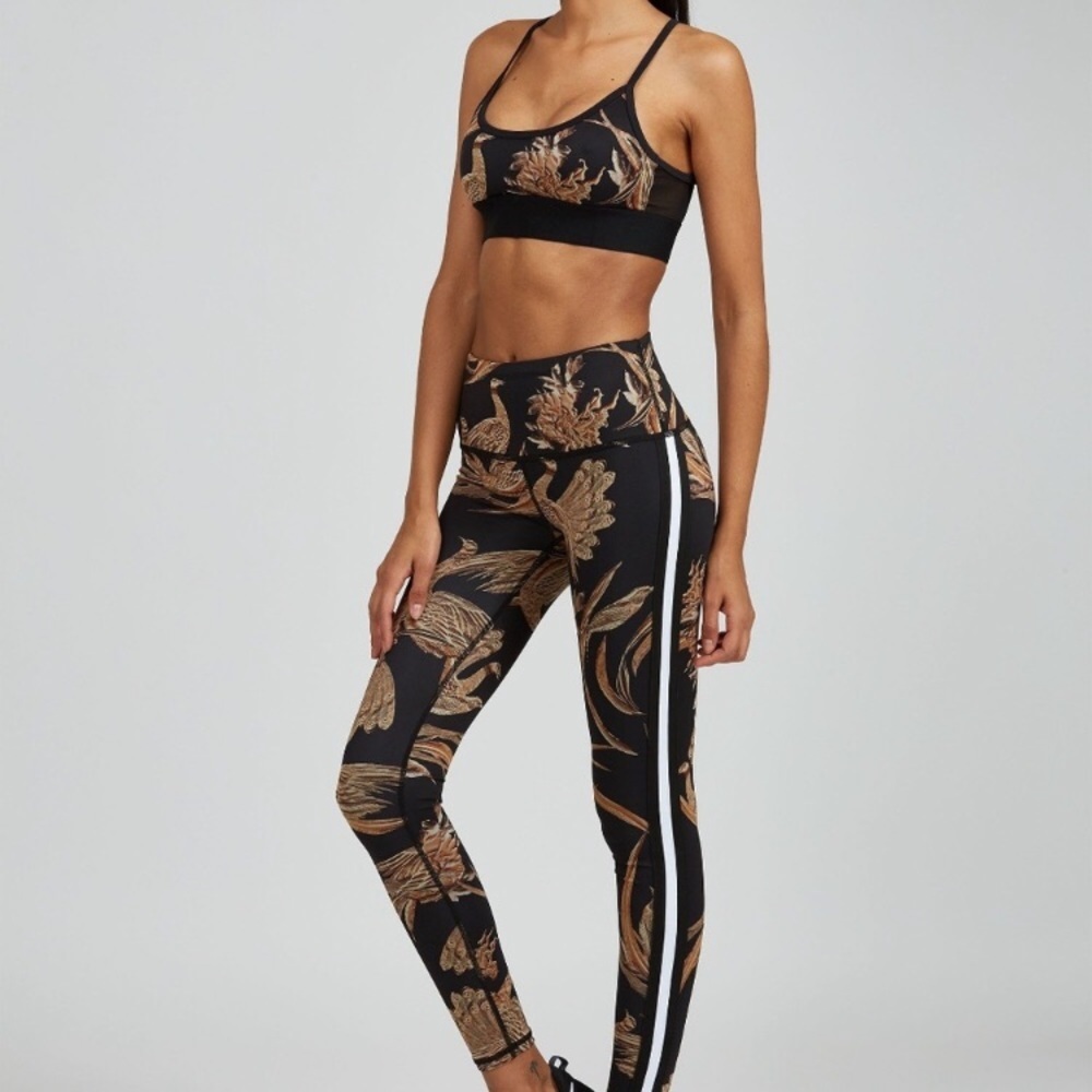 NWT Noli Siena Sports Bra and Legging Set S/XS